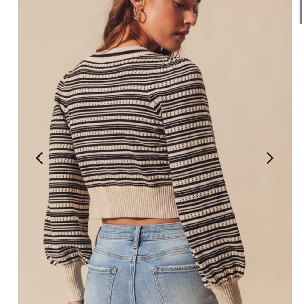 SO Me Ribbon Button Crop Cardigan - Picture 5 of 15